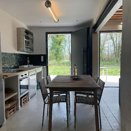 Le Du Château Bozelle Hébergement de vacances